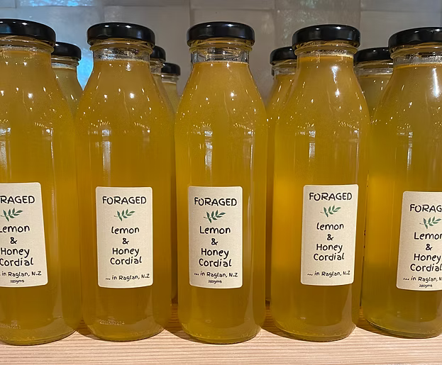 Lemon & Honey Cordial (spray free) 350ml